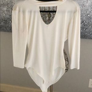 WHITE V NECK LONG SLEEVE BODY SUIT